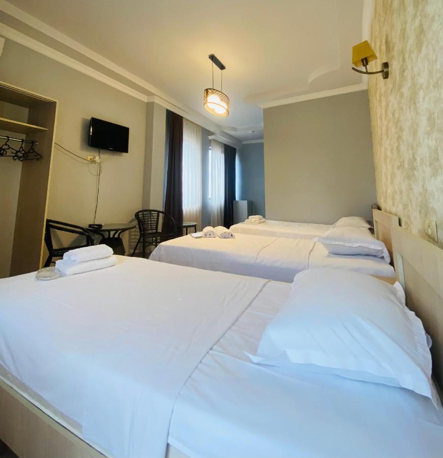 Hotel Phaliashvili Batumi Kültér fotó