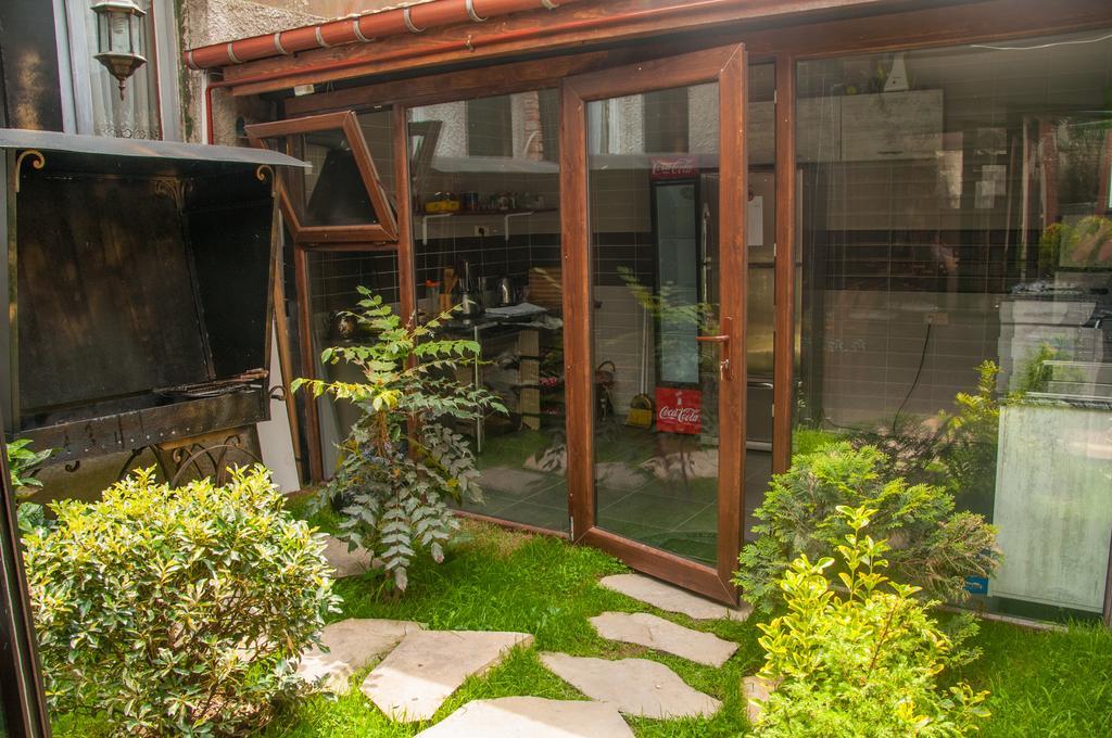 Hotel Phaliashvili Batumi Kültér fotó