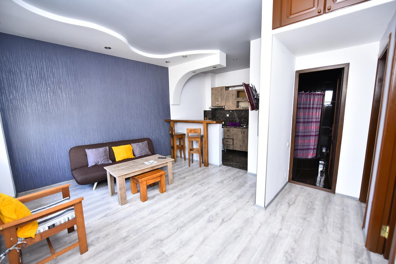 Hotel Phaliashvili Batumi Kültér fotó