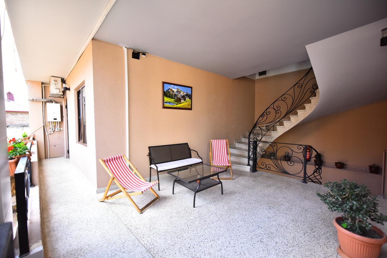 Hotel Phaliashvili Batumi Kültér fotó