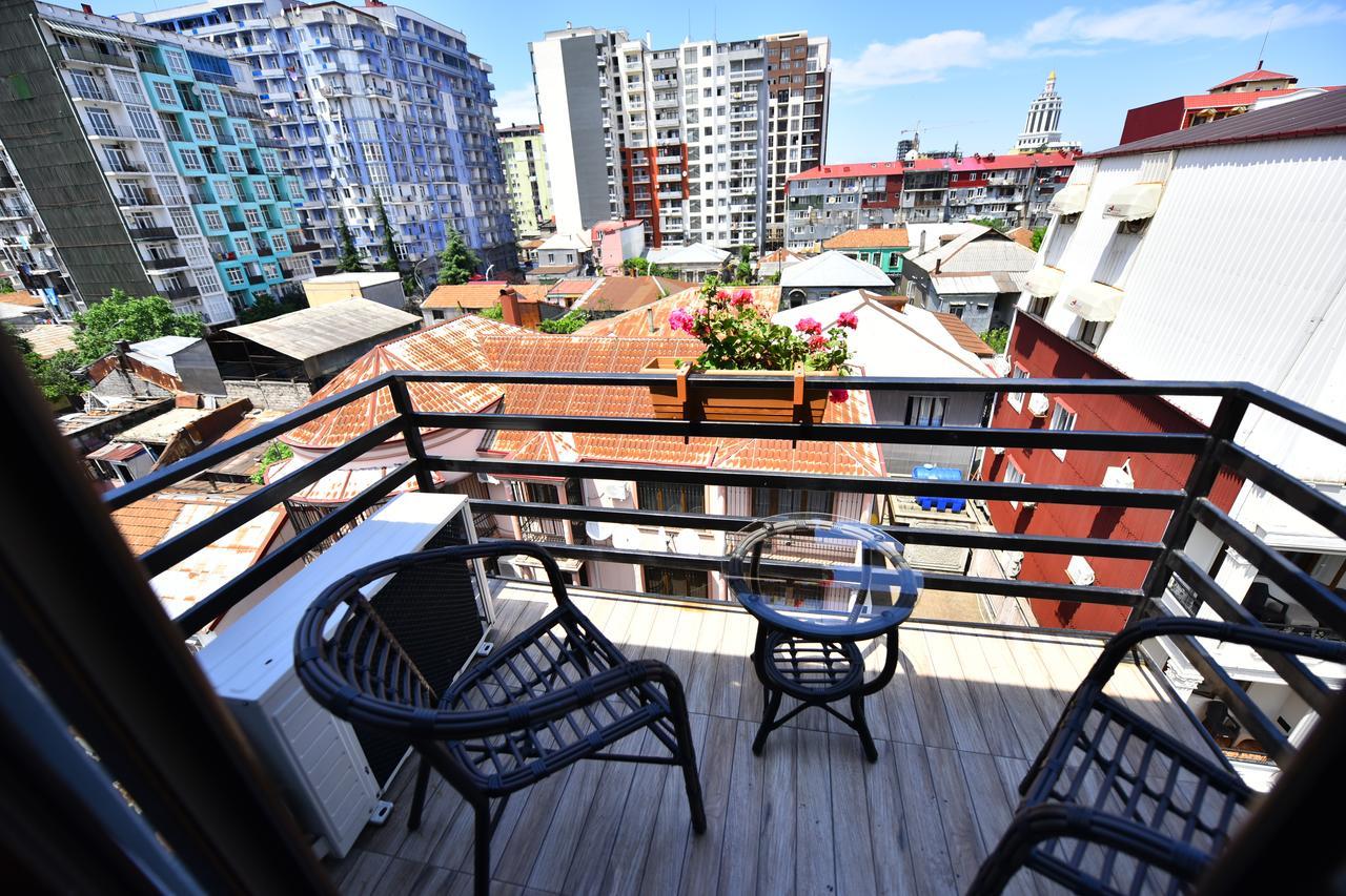 Hotel Phaliashvili Batumi Kültér fotó